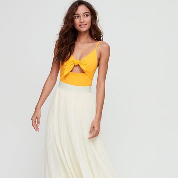 Aritzia Wilfred Noe Tie-Front Bodysuit/Swimsuit (Yellow, XS) - Picture 6 of 9